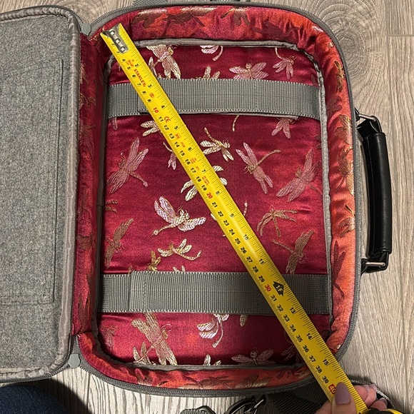 Melissa Beth Laptop Bag - Picture 11 of 12